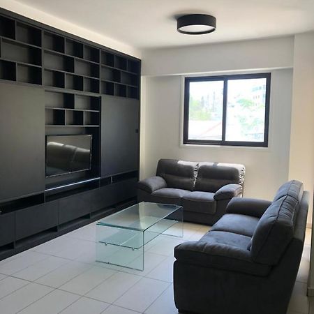 Modern Luxury Apartment In The Heart Of نيقوسيا المظهر الخارجي الصورة
