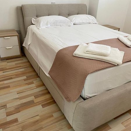 Modern Luxury Apartment In The Heart Of نيقوسيا المظهر الخارجي الصورة