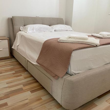 Modern Luxury Apartment In The Heart Of نيقوسيا المظهر الخارجي الصورة