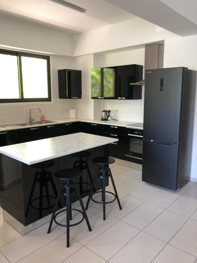 Modern Luxury Apartment In The Heart Of نيقوسيا المظهر الخارجي الصورة
